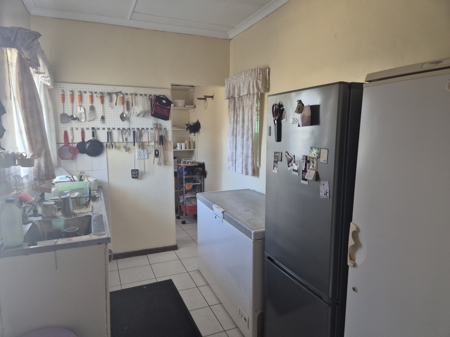 4 Bedroom Property for Sale in Declercqville North West